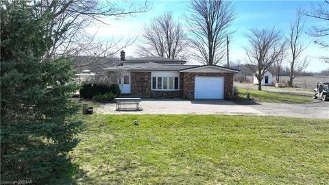 817 Bentpath Line, Home with 3 bedrooms, 2 bathrooms and null parking in St. Clair ON | Card Image
