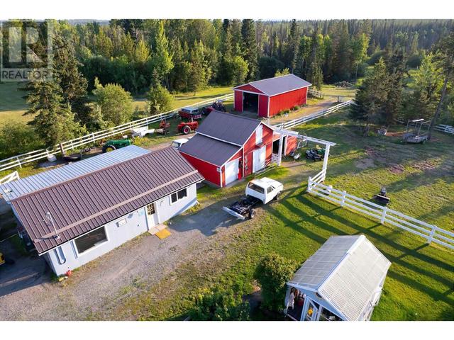 13725 Waldina Road, House detached with 3 bedrooms, 3 bathrooms and null parking in Fraser Fort George C BC | Image 8