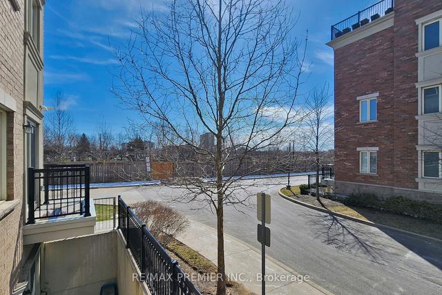 266 - 19 Coneflower Cres, Townhouse with 2 bedrooms, 1 bathrooms and 1 parking in Toronto ON | Image 26