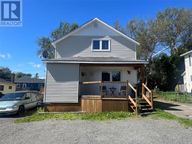 33 Junction Road, House other with 0 bedrooms, 0 bathrooms and null parking in Grand Falls-Windsor NL | Image 2