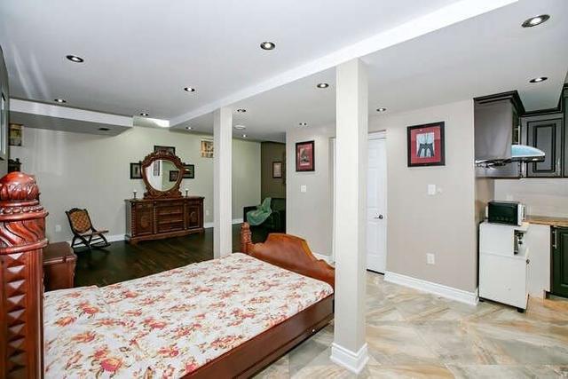 37 Viewmount Cres, House detached with 4 bedrooms, 6 bathrooms and 6 parking in Brampton ON | Image 21
