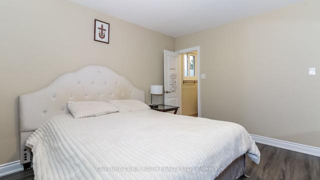 459 Renforth Dr, House detached with 3 bedrooms, 4 bathrooms and 6 parking in Toronto ON | Image 23