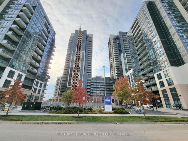 704 - 30 Meadowglen Pl, Condo with 1 bedrooms, 1 bathrooms and 0 parking in Toronto ON | Image 1