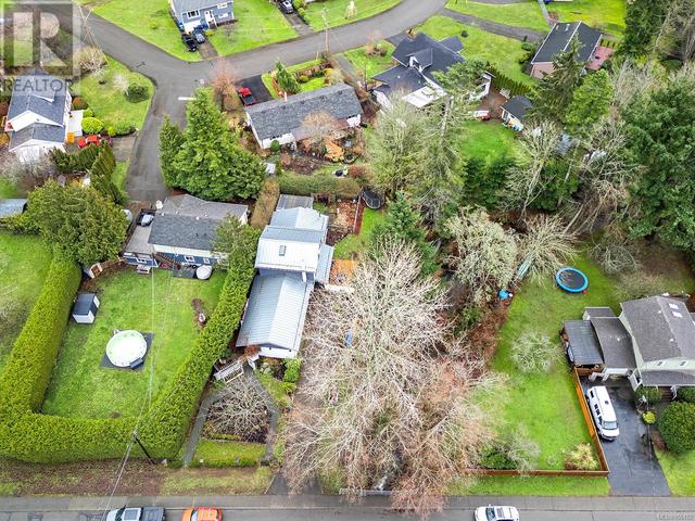 546 Pritchard Rd, House detached with 5 bedrooms, 3 bathrooms and 4 parking in Comox BC | Image 37