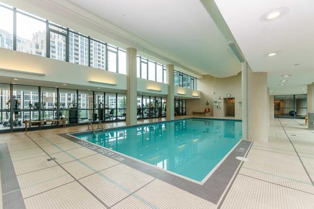 802 - 215 Fort York Blvd, Condo with 2 bedrooms, 2 bathrooms and 1 parking in Toronto ON | Image 20