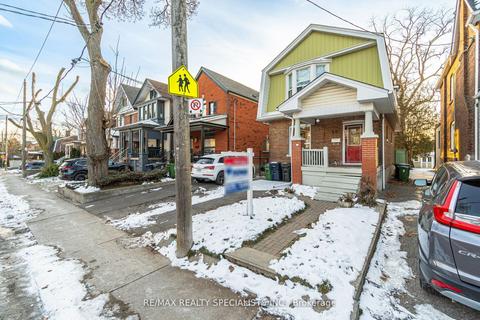 52 Hendrick Ave, House detached with 3 bedrooms, 2 bathrooms and 1 parking in Toronto ON | Card Image