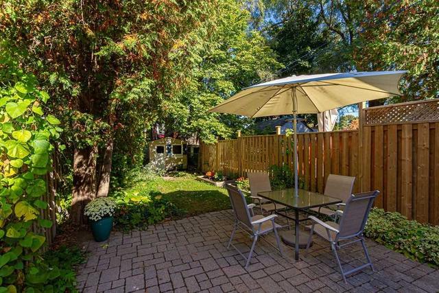 26 Felstead Ave, House semidetached with 3 bedrooms, 1 bathrooms and 0 parking in Toronto ON | Image 18