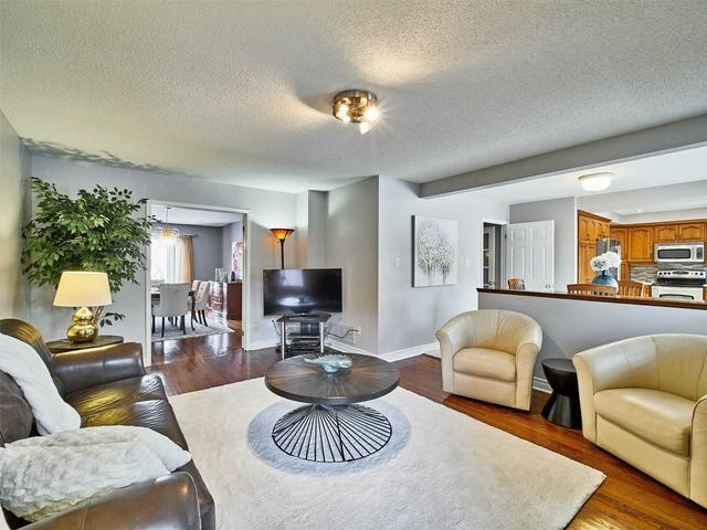 936 Alanbury Cres, House detached with 4 bedrooms, 4 bathrooms and 6 parking in Pickering ON | Image 25