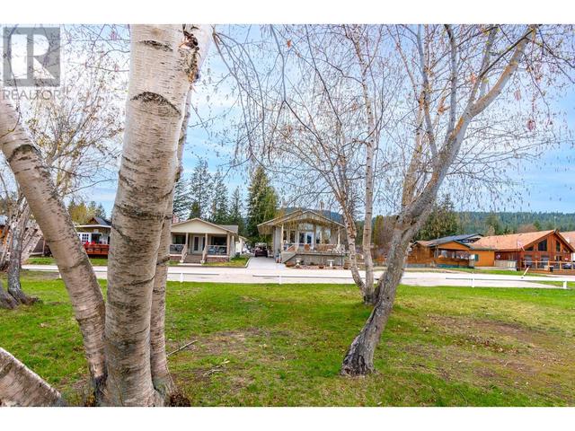 49 Lakeshore Drive, House detached with 3 bedrooms, 3 bathrooms and 2 parking in Vernon BC | Image 48