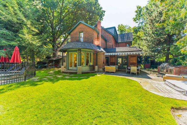 98 Blythwood Rd, House detached with 8 bedrooms, 5 bathrooms and 6 parking in Toronto ON | Image 21
