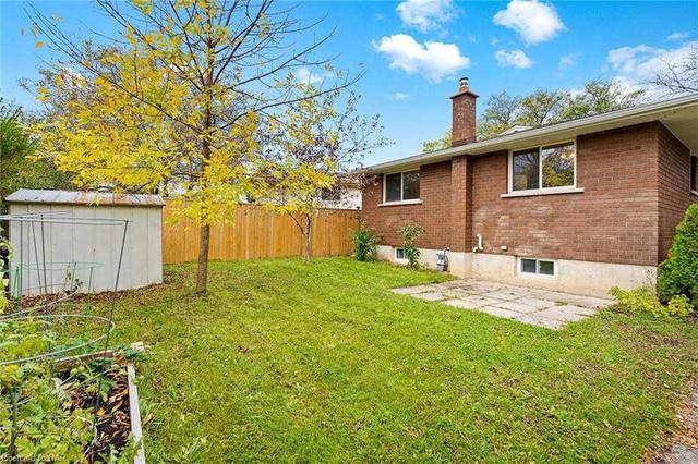 5 Little Forks Sq, House detached with 3 bedrooms, 2 bathrooms and 4 parking in St. Catharines ON | Image 27