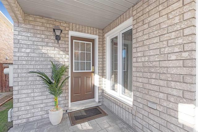 1356 Quest Circ, House semidetached with 3 bedrooms, 4 bathrooms and 5 parking in Mississauga ON | Image 34