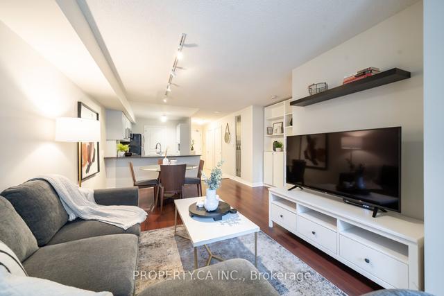 503 - 801 Bay St, Condo with 1 bedrooms, 2 bathrooms and 1 parking in Toronto ON | Image 25