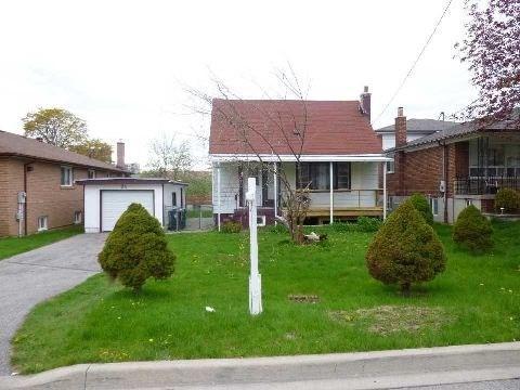 24 Cedar Brae Blvd, House detached with 3 bedrooms, 2 bathrooms and 3 parking in Toronto ON | Image 1