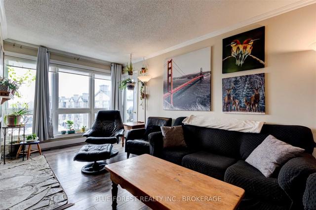 416 - 15 Jacksway Cres, Condo with 3 bedrooms, 2 bathrooms and 1 parking in London ON | Image 2