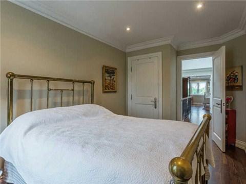 128 Felbrigg Ave, House detached with 3 bedrooms, 4 bathrooms and 2 parking in Toronto ON | Image 15