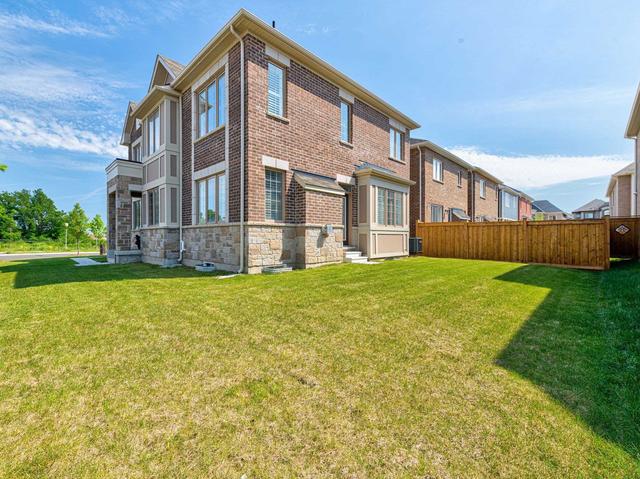 1380 Basswood Cres, House detached with 4 bedrooms, 3 bathrooms and 6 parking in Milton ON | Image 28