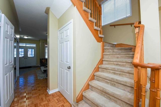 7 Overture Lane, House attached with 3 bedrooms, 4 bathrooms and 3 parking in Brampton ON | Image 7