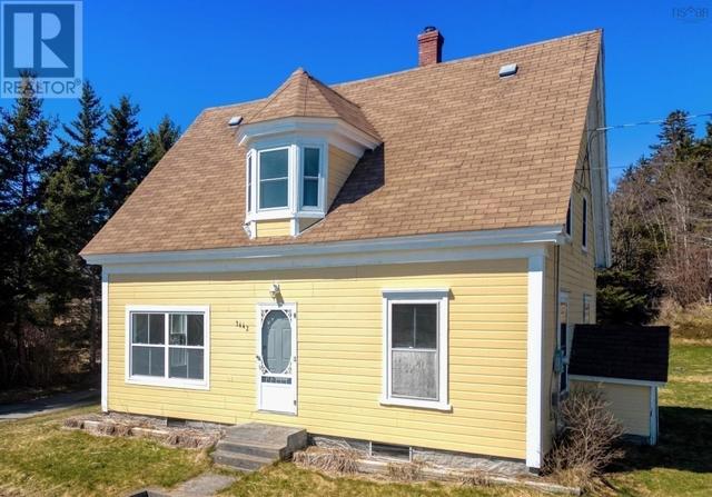 3442 Highway 332, House detached with 4 bedrooms, 1 bathrooms and null parking in Lunenburg MD NS | Image 5