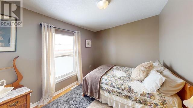 401 9 Avenue, House other with 3 bedrooms, 1 bathrooms and 6 parking in Bassano AB | Image 21