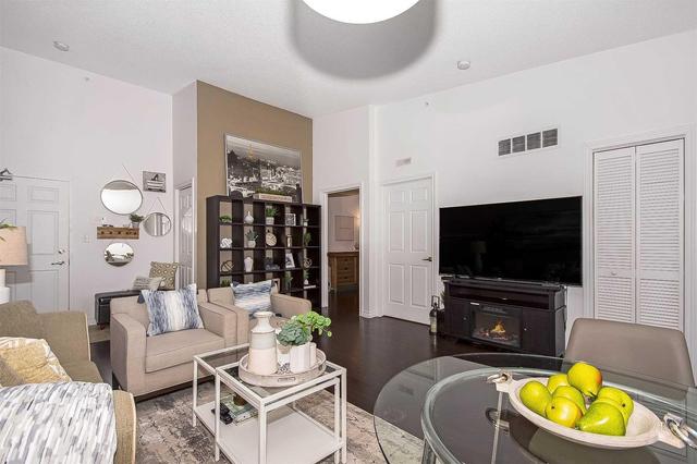 407 - 1380 Main St E, Condo with 2 bedrooms, 1 bathrooms and 1 parking in Milton ON | Image 9