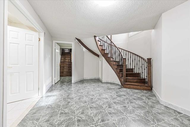 60 Fifth Ave, House detached with 4 bedrooms, 6 bathrooms and 9 parking in Vaughan ON | Image 29