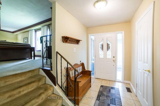 11 Ventnor Crt, House detached with 3 bedrooms, 2 bathrooms and 5 parking in Brantford ON | Image 28