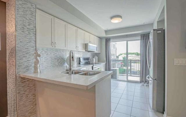 51 - 2500 Hill Rise Crt, Townhouse with 3 bedrooms, 3 bathrooms and 1 parking in Oshawa ON | Image 5