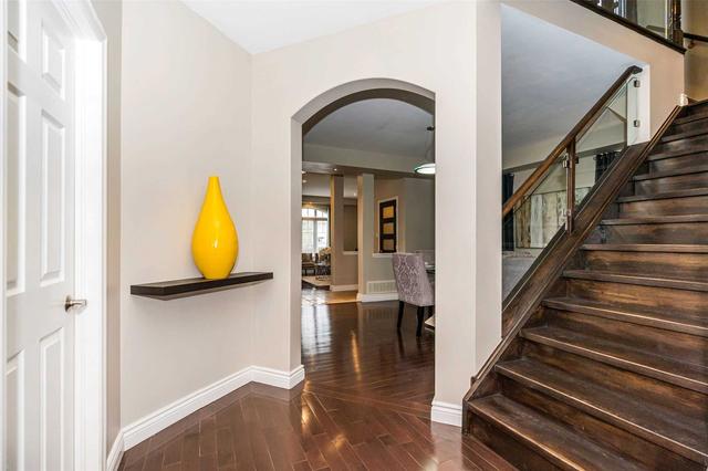 23 Ainsbury Ave, House detached with 5 bedrooms, 5 bathrooms and 4 parking in Ajax ON | Image 4