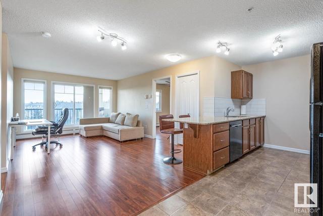 317 - 273 Charlotte Wy, Condo with 2 bedrooms, 2 bathrooms and null parking in Edmonton AB | Card Image