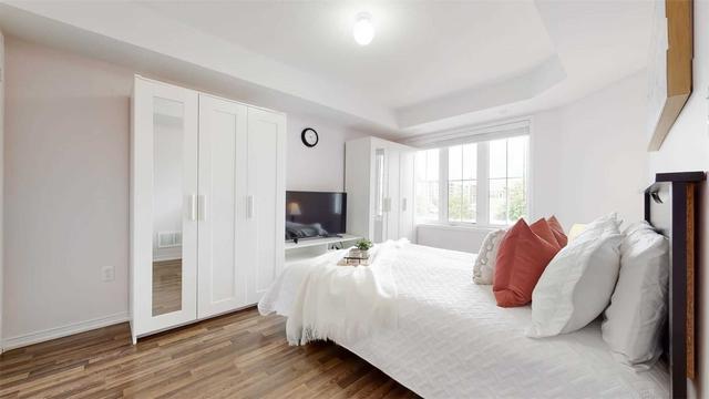 10 - 2484 Post Rd, Townhouse with 2 bedrooms, 2 bathrooms and 1 parking in Oakville ON | Image 3