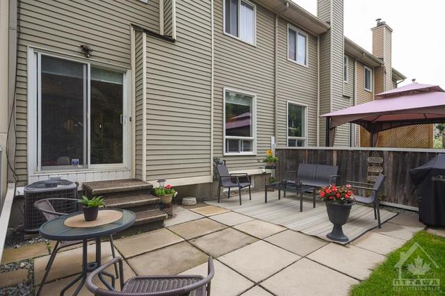 6872 Bilberry Drive, Townhouse with 3 bedrooms, 3 bathrooms and 3 parking in Ottawa ON | Image 26