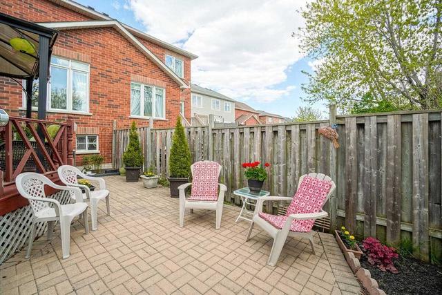 6980 Elliott Parliament St, House semidetached with 3 bedrooms, 3 bathrooms and 3 parking in Mississauga ON | Image 32