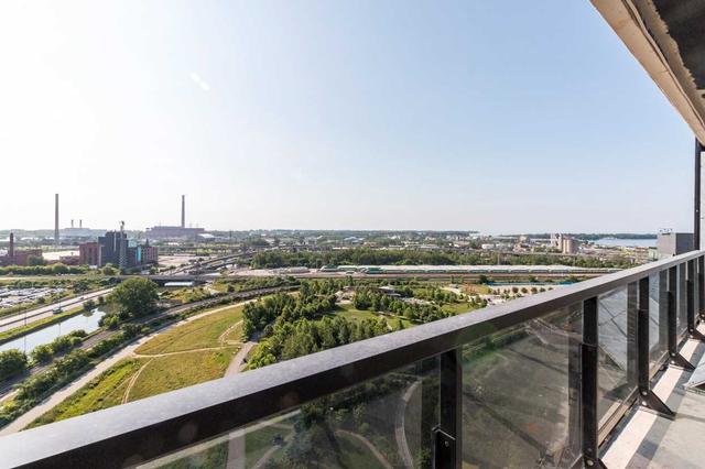 1807 - 170 Bayview Ave, Condo with 2 bedrooms, 2 bathrooms and 1 parking in Toronto ON | Image 6
