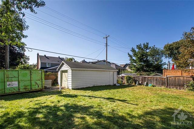 584 Mansfield Avenue, House detached with 3 bedrooms, 1 bathrooms and 2 parking in Ottawa ON | Image 10