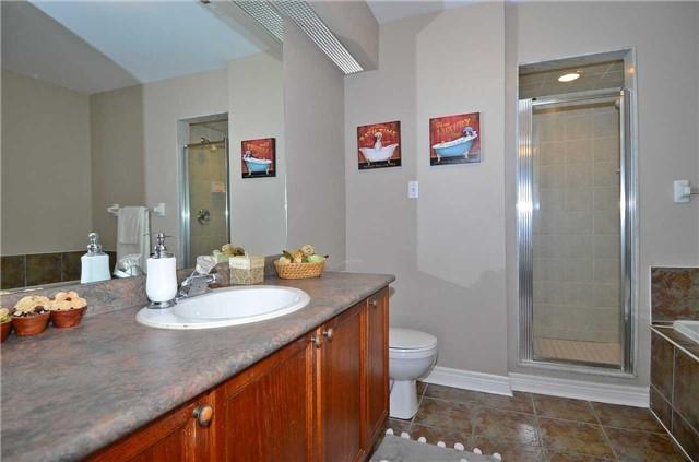 118 - 190 Harding Blvd W, Townhouse with 3 bedrooms, 4 bathrooms and 1 parking in Richmond Hill ON | Image 12