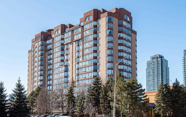205 - 25 Fairview Rd W, Condo with 2 bedrooms, 2 bathrooms and 2 parking in Mississauga ON | Image 1