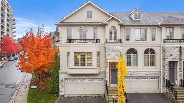 45 Bloorview Pl, Townhouse with 4 bedrooms, 4 bathrooms and 4 parking in Toronto ON | Image 1