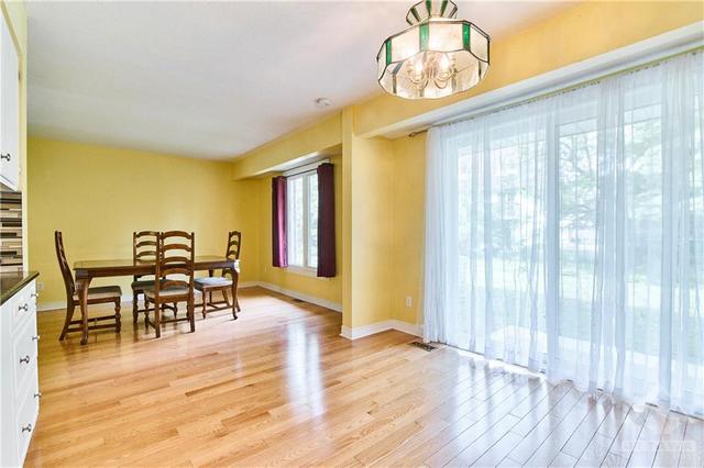 11 Ramsgate Private, Townhouse with 4 bedrooms, 3 bathrooms and 1 parking in Ottawa ON | Image 8