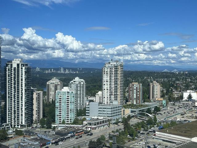 3101 - 6098 Station Street, Condo with 1 bedrooms, 1 bathrooms and null parking in Burnaby BC | Card Image