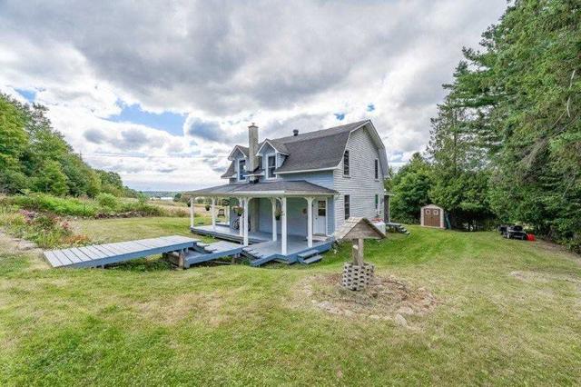 560 Rowanwood Rd, House detached with 3 bedrooms, 2 bathrooms and 5 parking in Huntsville ON | Image 18