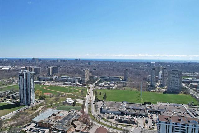 uph211 - 797 Don Mills Rd, Condo with 2 bedrooms, 2 bathrooms and 2 parking in Toronto ON | Image 31