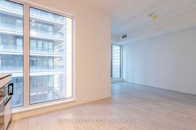 1519 - 2020 Bathurst St, Condo with 0 bedrooms, 1 bathrooms and 0 parking in Toronto ON | Image 3