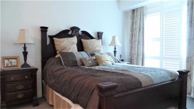 Th03 - 19 Singer Crt, Townhouse with 2 bedrooms, 3 bathrooms and 1 parking in Toronto ON | Image 11