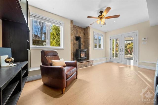 54 Kinmount Private, Townhouse with 4 bedrooms, 3 bathrooms and 4 parking in Ottawa ON | Image 24
