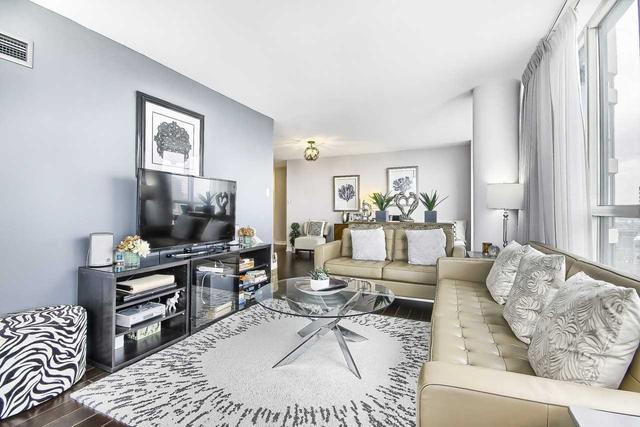 1417 - 5 Rowntree Rd, Condo with 2 bedrooms, 2 bathrooms and 1 parking in Toronto ON | Image 3