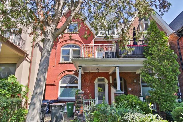437 Euclid Ave, House semidetached with 4 bedrooms, 4 bathrooms and 2 parking in Toronto ON | Image 1