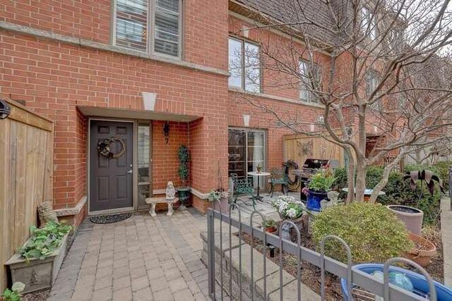 7 - 442 Maple Ave, Townhouse with 3 bedrooms, 3 bathrooms and 2 parking in Burlington ON | Image 32