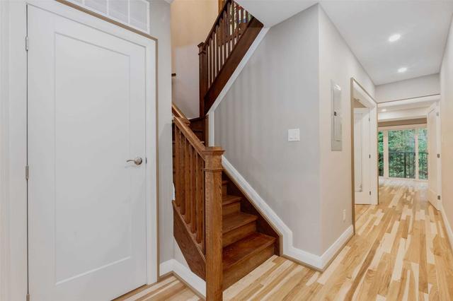 upper - 27 Kennedy Ave, House detached with 3 bedrooms, 3 bathrooms and 1 parking in Toronto ON | Image 34