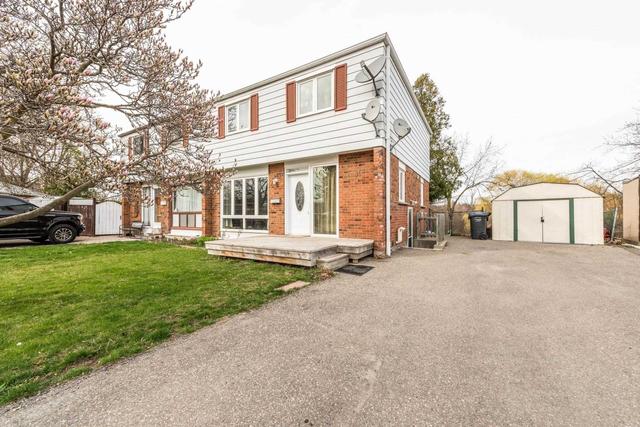 14 Deeside Crct, House semidetached with 4 bedrooms, 3 bathrooms and 5 parking in Brampton ON | Image 12